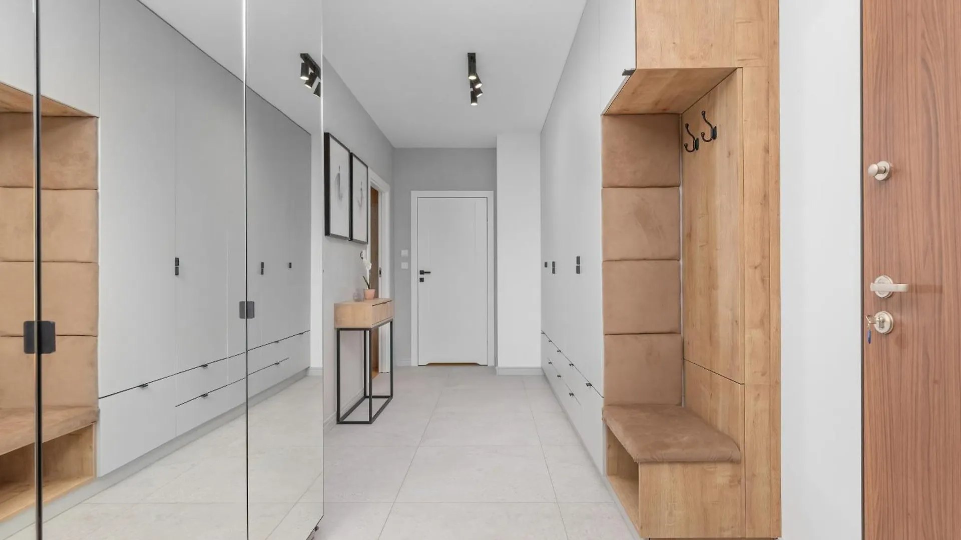 Elegant Apartments In Gdansk With Sauna, Gym And Parking By Noclegi Renters