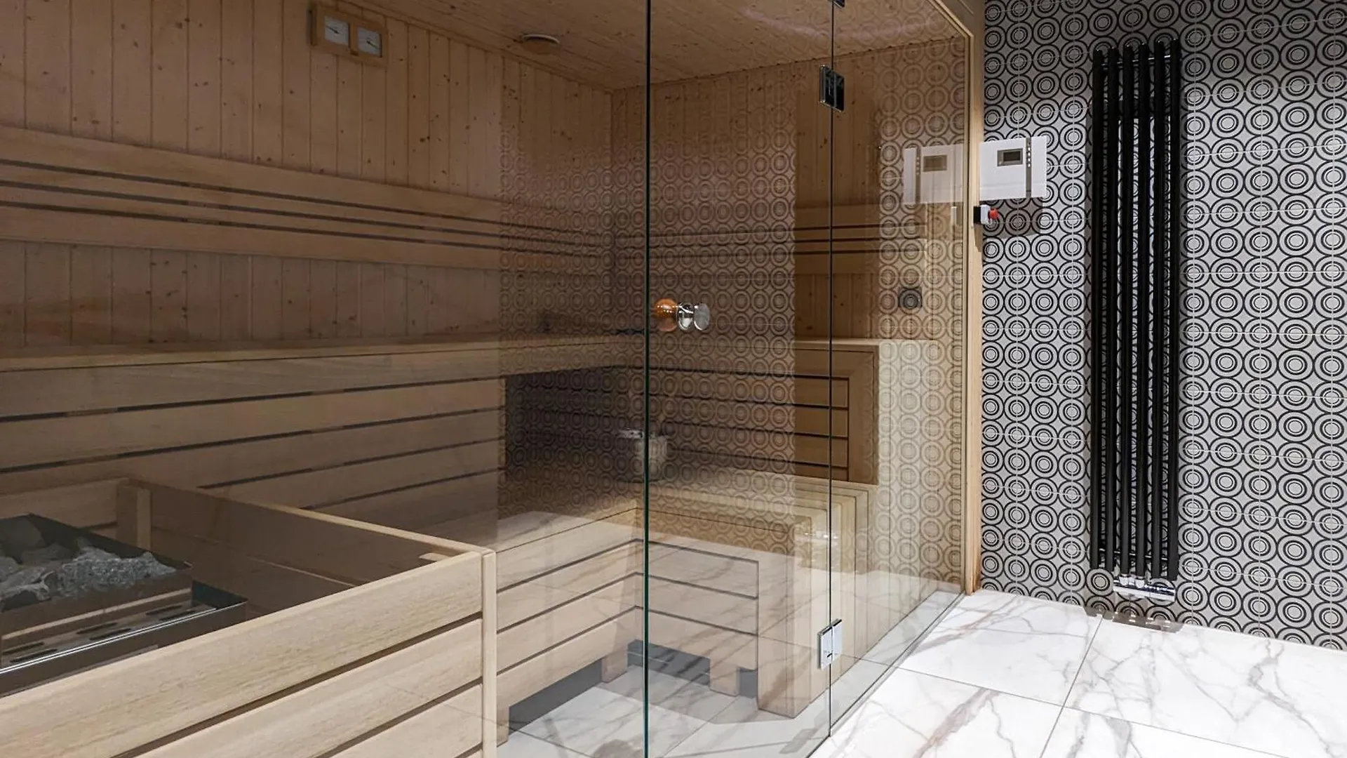 Elegant Apartments In Gdansk With Sauna, Gym And Parking By Noclegi Renters