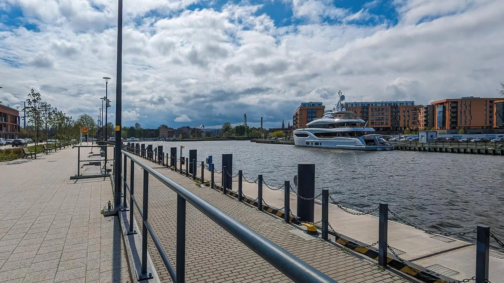 Elegant Apartments In Gdansk With Sauna, Gym And Parking By Noclegi Renters