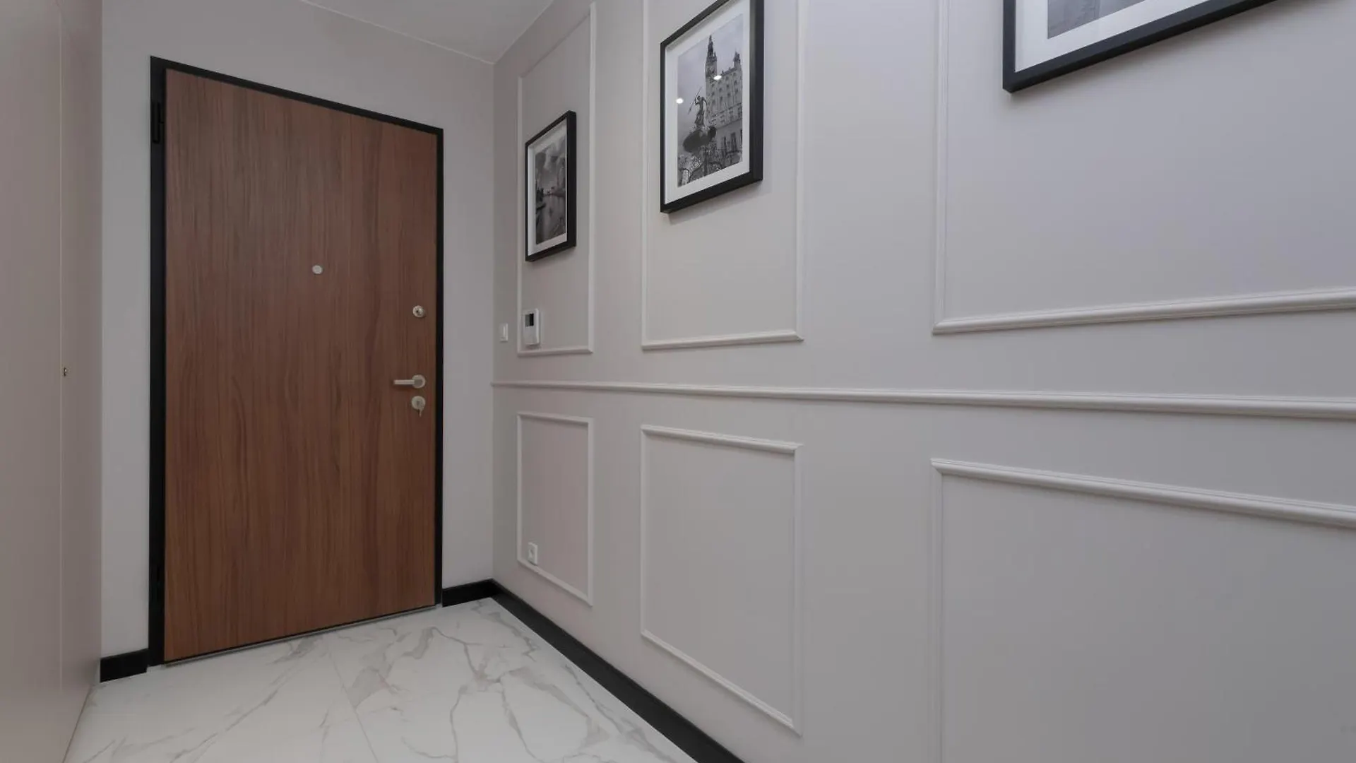 Elegant Apartments In Gdansk With Sauna, Gym And Parking By Noclegi Renters 0*,  Poland